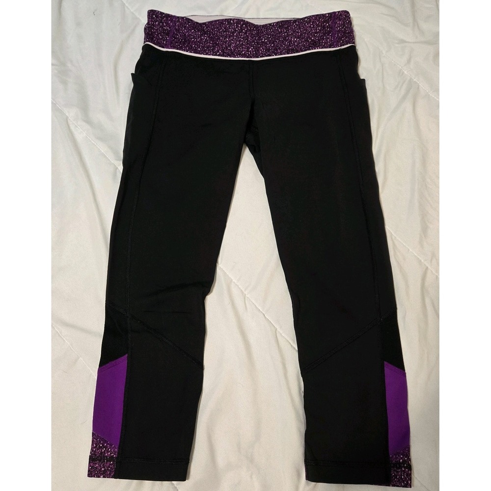 Lululemon Women's Crop Leggings Black Purple Leopard Athletic Yoga Pants Size 8